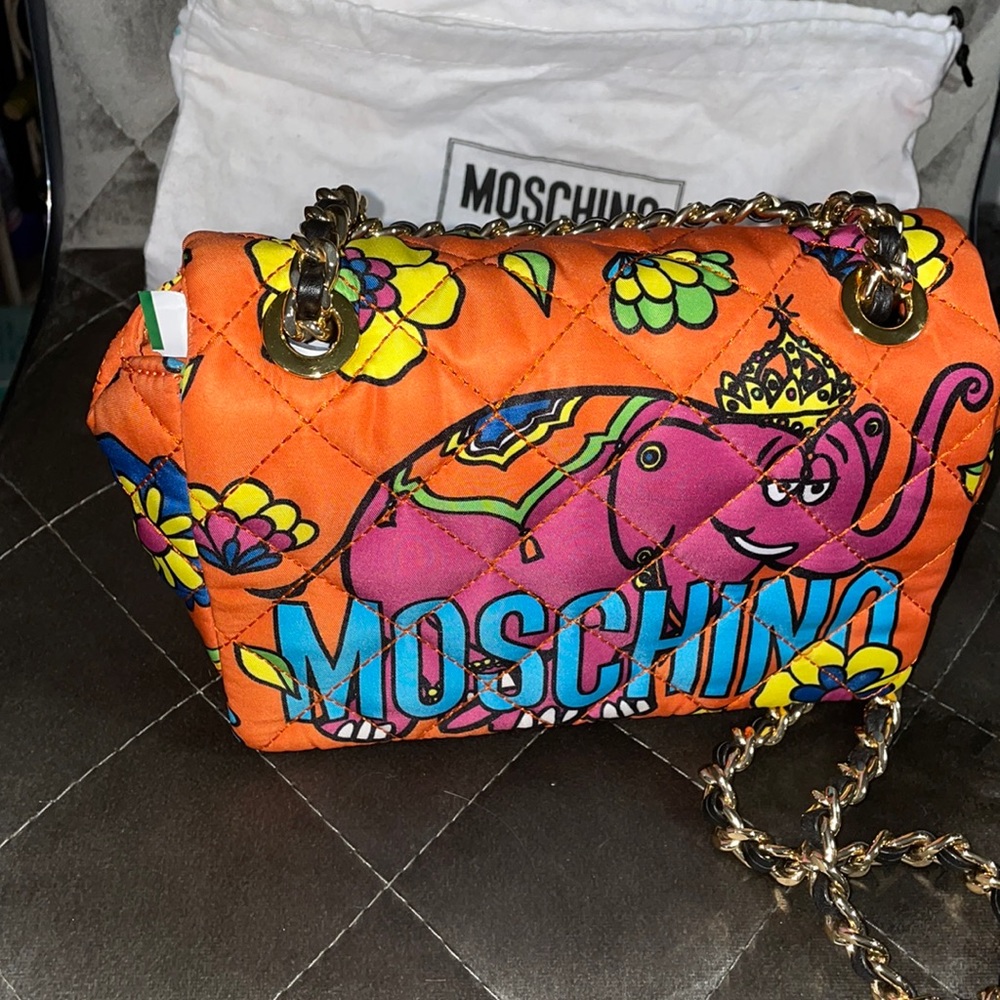 Moschino orange elephant cotton quilted bag 🧡🐘